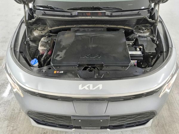2024 KIA NIRO Wind