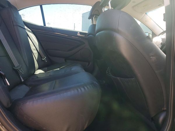 2014 KIA CADENZA EX