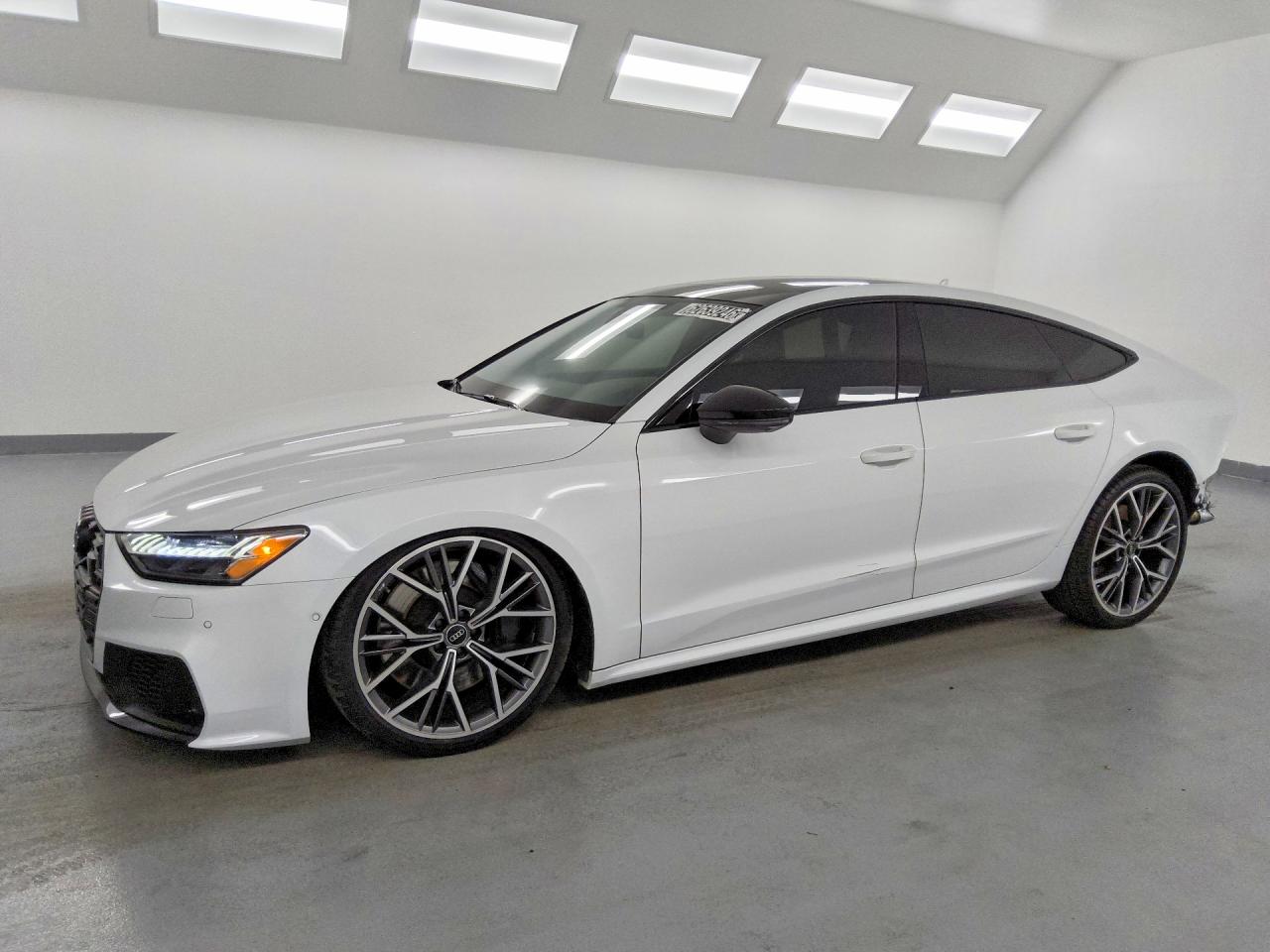 2025 AUDI S7 quattro Premium Plus