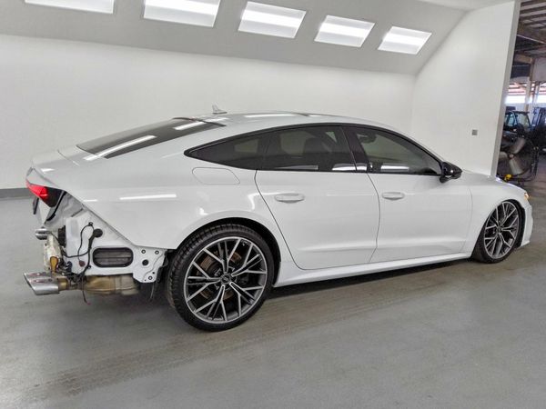 2025 AUDI S7 quattro Premium Plus