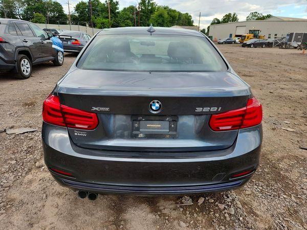 2016 BMW 328 xDrive SA