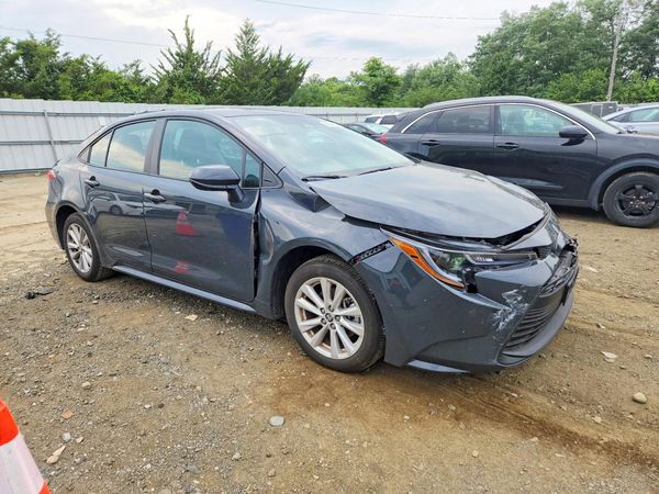 2026 TOYOTA COROLLA