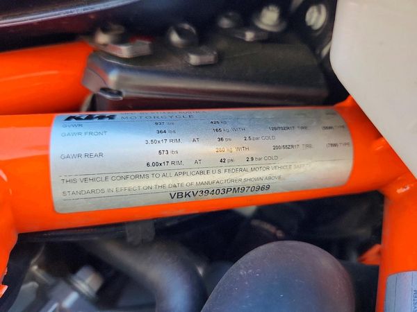 2023 KTM MOTORCYCLE