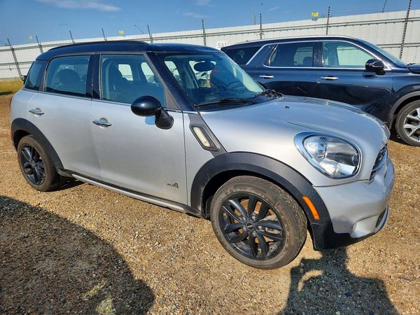 2015 MINI COOPER