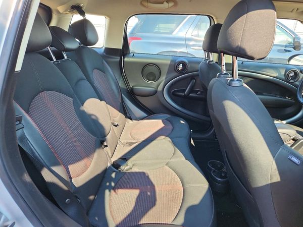 2015 MINI COOPER