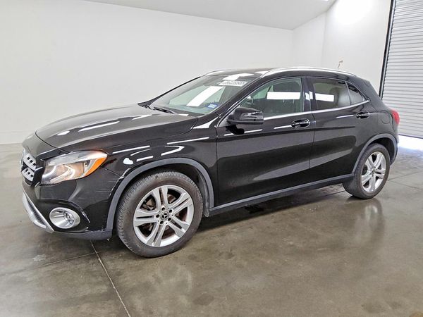 2020 MERCEDES-BENZ GLA GLA250