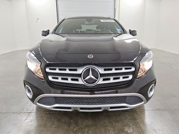 2020 MERCEDES-BENZ GLA GLA250
