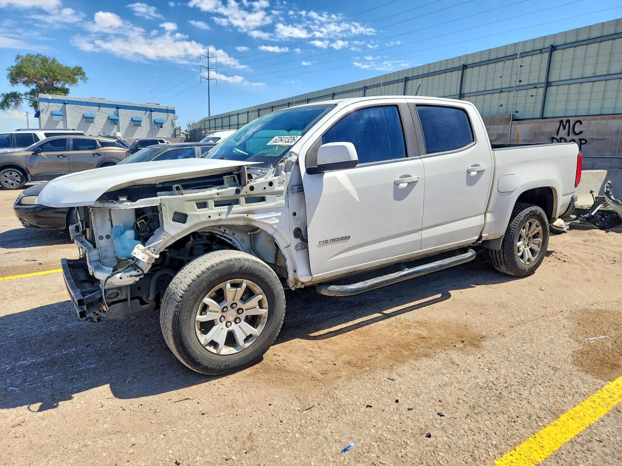 2017 CHEVROLET COLORADO LT