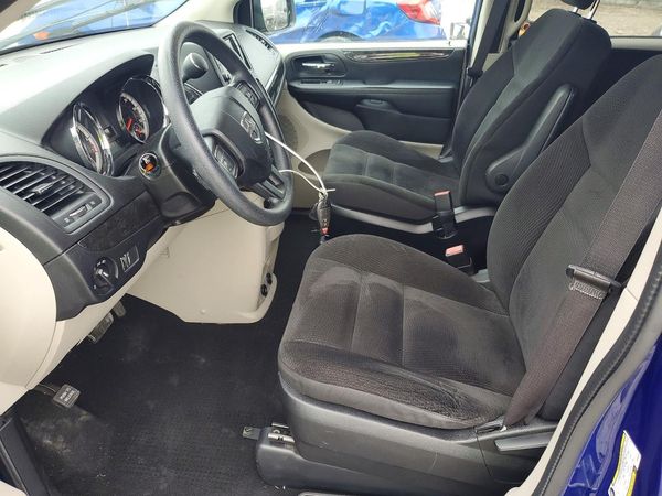 2018 DODGE GRAND CARAVAN SE
