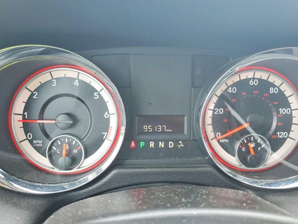 2018 DODGE GRAND CARAVAN SE
