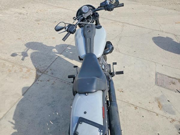 2025 HARLEY-DAVIDSON FXLRS