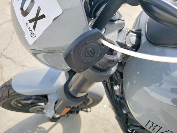 2025 HARLEY-DAVIDSON FXLRS