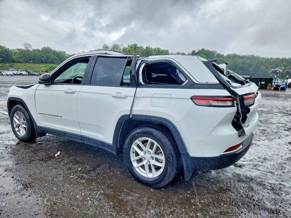2025 JEEP GRAND CHEROKEE