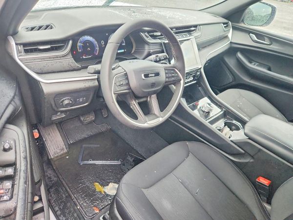 2025 JEEP GRAND CHEROKEE
