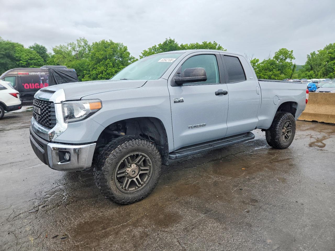 2021 TOYOTA TUNDRA SR5 grade