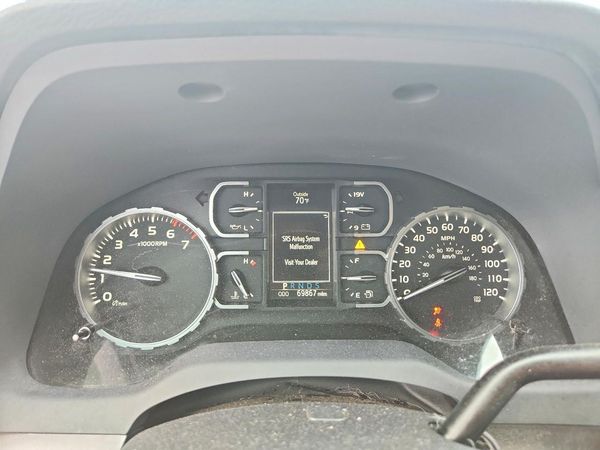 2021 TOYOTA TUNDRA SR5 grade