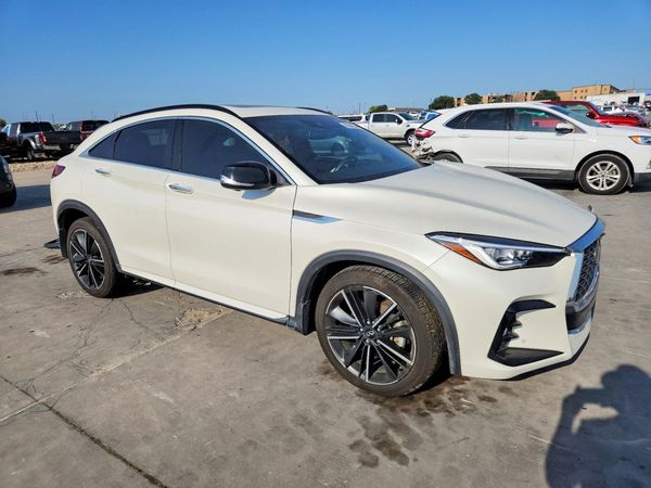 2023 INFINITI QX55 Essential