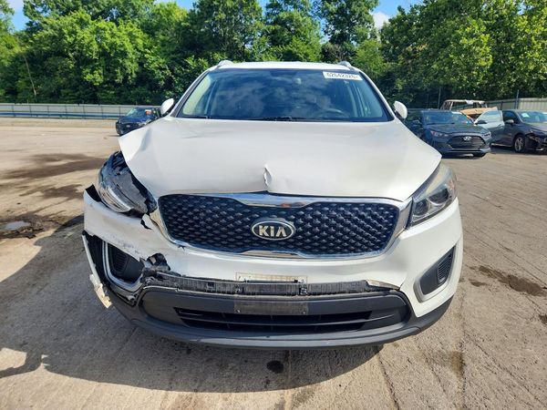 2018 KIA SORENTO L, LX