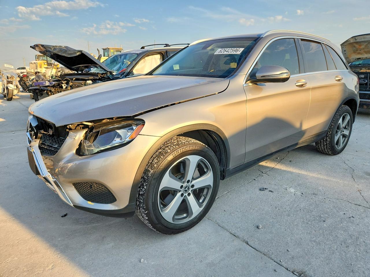 2019 MERCEDES-BENZ GLC GLC300