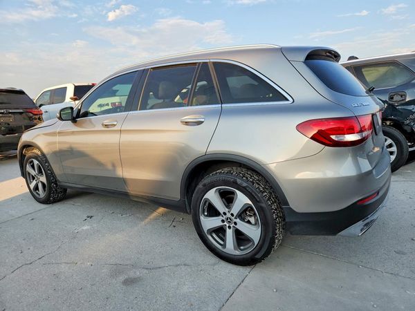 2019 MERCEDES-BENZ GLC GLC300