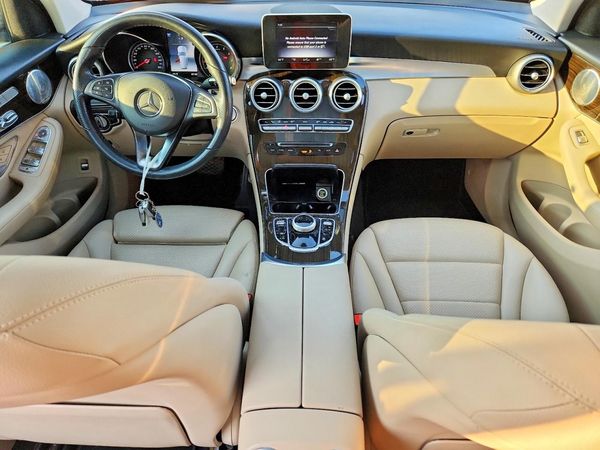 2019 MERCEDES-BENZ GLC GLC300