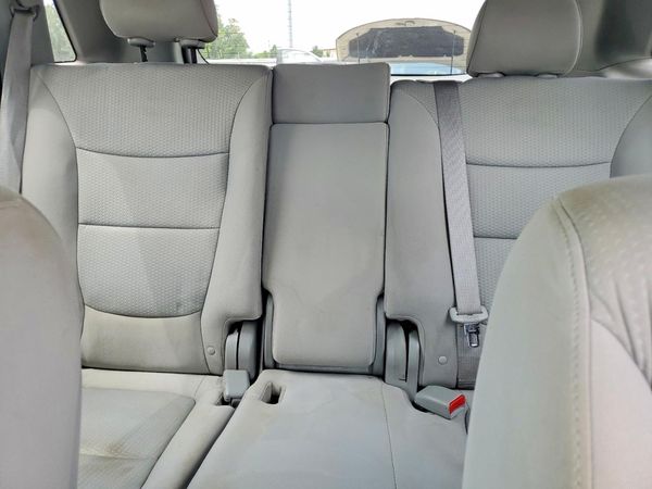 2013 KIA SORENTO Base / LX