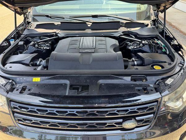 2017 LAND ROVER DISCOVERY HSE Luxury