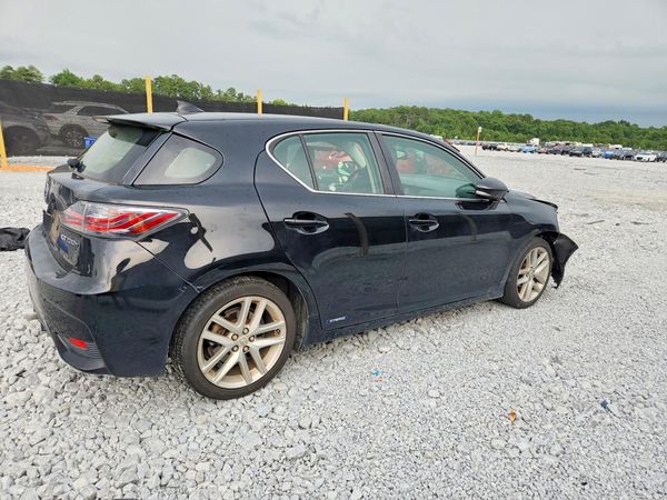 2016 LEXUS CT 200h