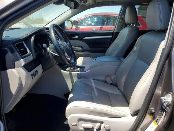 2019 TOYOTA HIGHLANDER