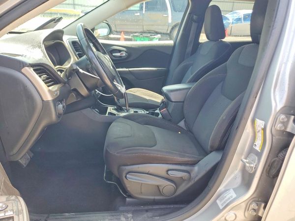 2015 JEEP CHEROKEE LATITUDE FWD