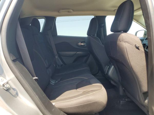 2015 JEEP CHEROKEE LATITUDE FWD