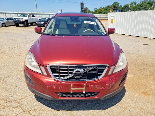 2013 VOLVO XC60