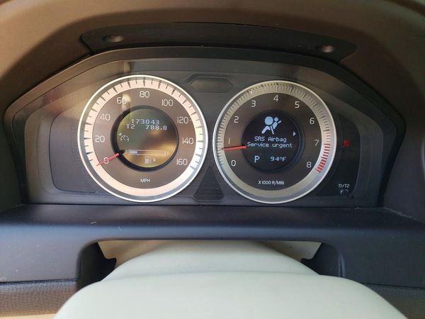 2013 VOLVO XC60