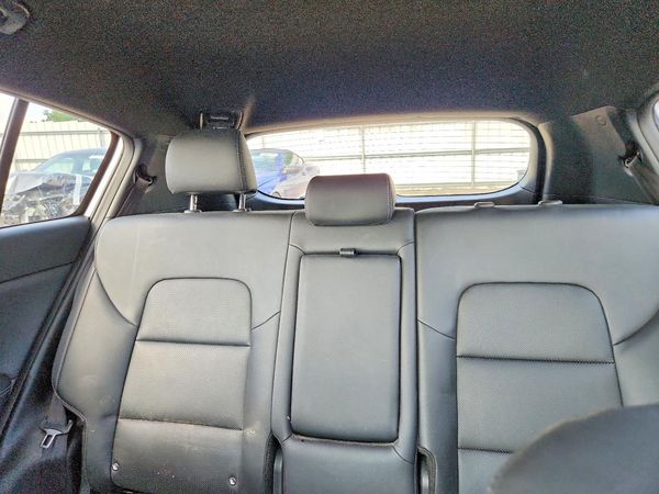 2021 KIA SPORTAGE S