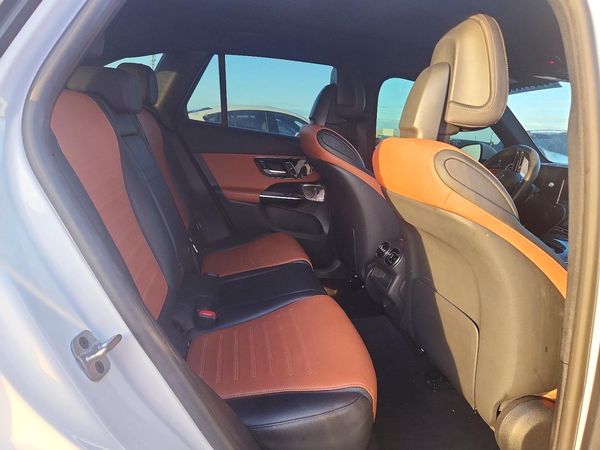 2023 MERCEDES-BENZ GLC GLC300
