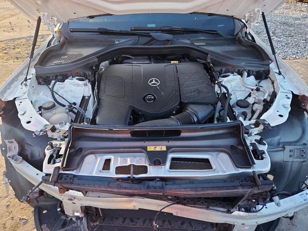 2023 MERCEDES-BENZ GLC GLC300