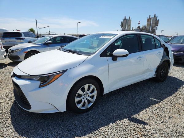 2026 TOYOTA COROLLA