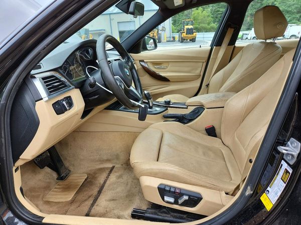 2016 BMW 320 SA