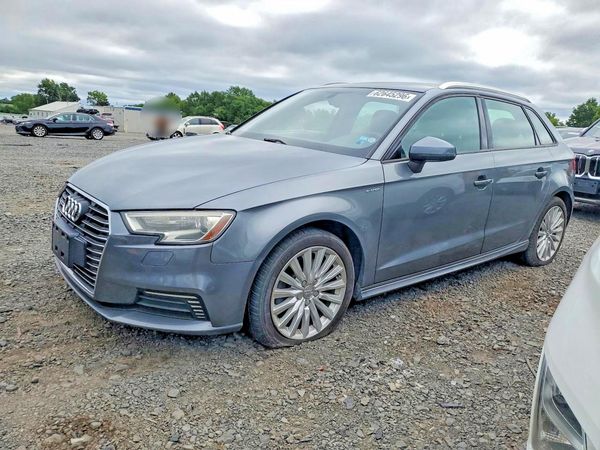 2017 AUDI A3 e-tron Premium