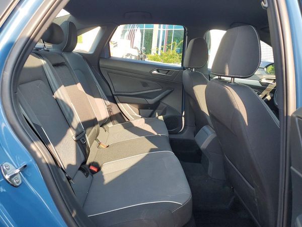 2025 VOLKSWAGEN JETTA Sport