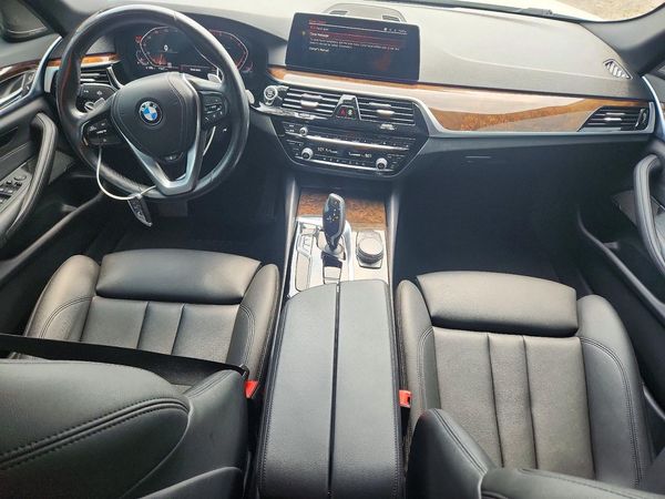 2020 BMW 530 xDrive