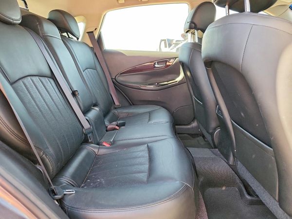 2016 INFINITI QX50