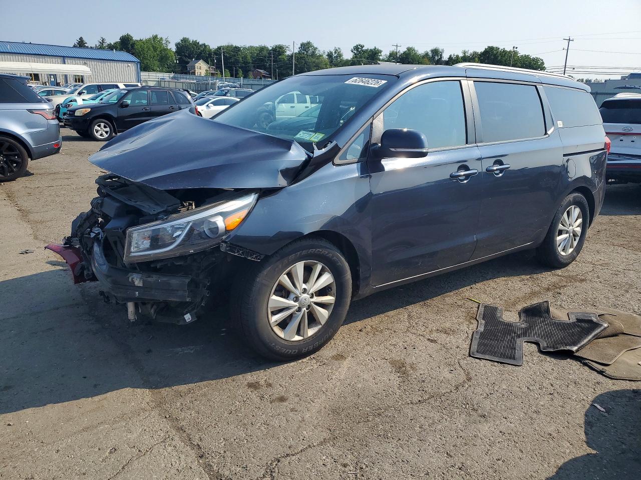2016 KIA SEDONA LX - Middle-low