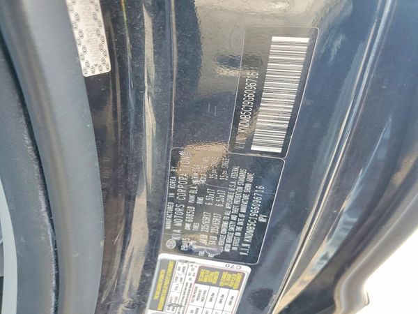 2016 KIA SEDONA LX - Middle-low