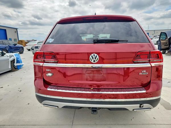 2018 VOLKSWAGEN ATLAS 4Motion SEL Premium