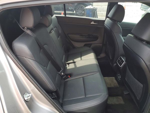 2022 KIA SPORTAGE