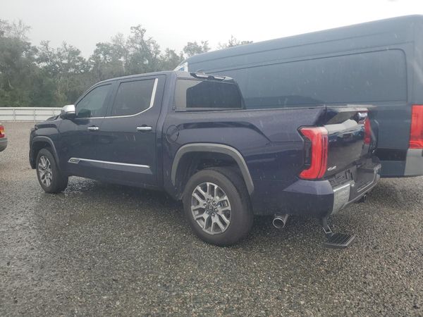2025 TOYOTA TUNDRA