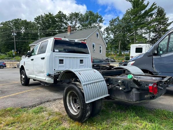2023 RAM 3500 Crew Cab