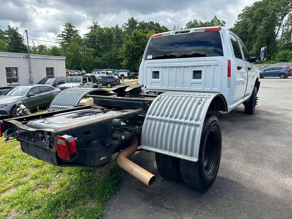 2023 RAM 3500 Crew Cab