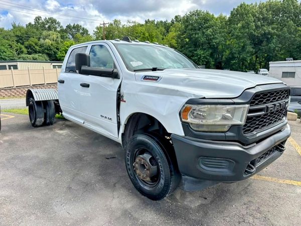 2023 RAM 3500 Crew Cab
